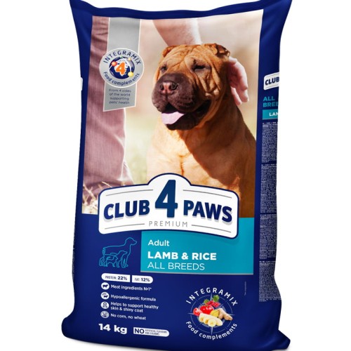 CLUB 4 PAWS  Adult All Breeds Jagnięcina  14kg